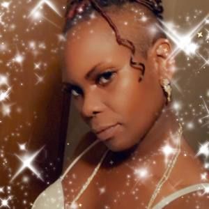 Meet your Posher, Erika